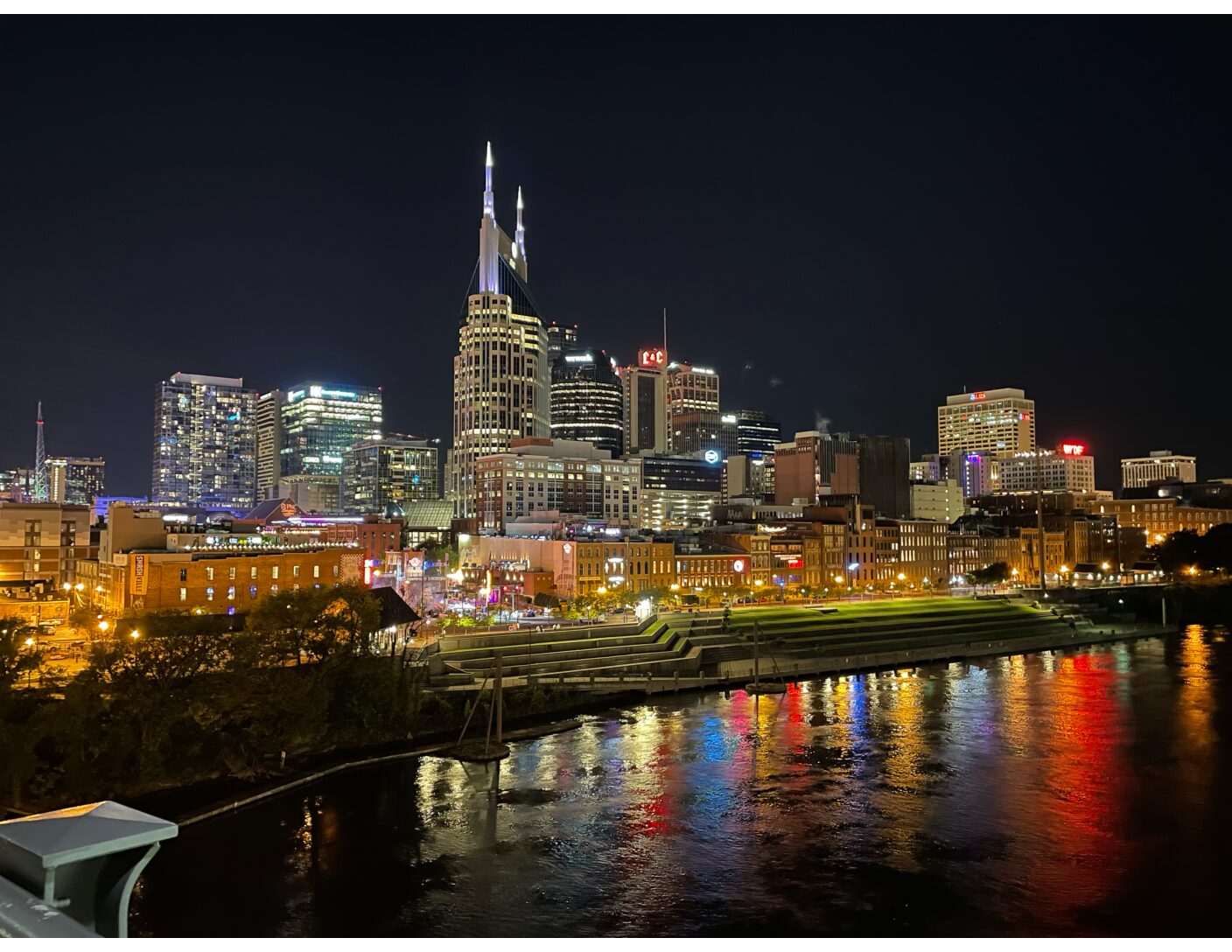 The Economics of Why You Should Stay in Nashville After Graduating