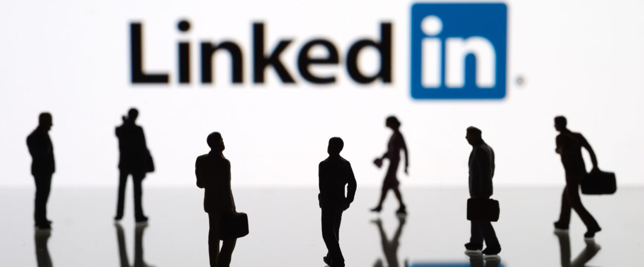 Turning Connections into Careers: Mastering LinkedIn Networking